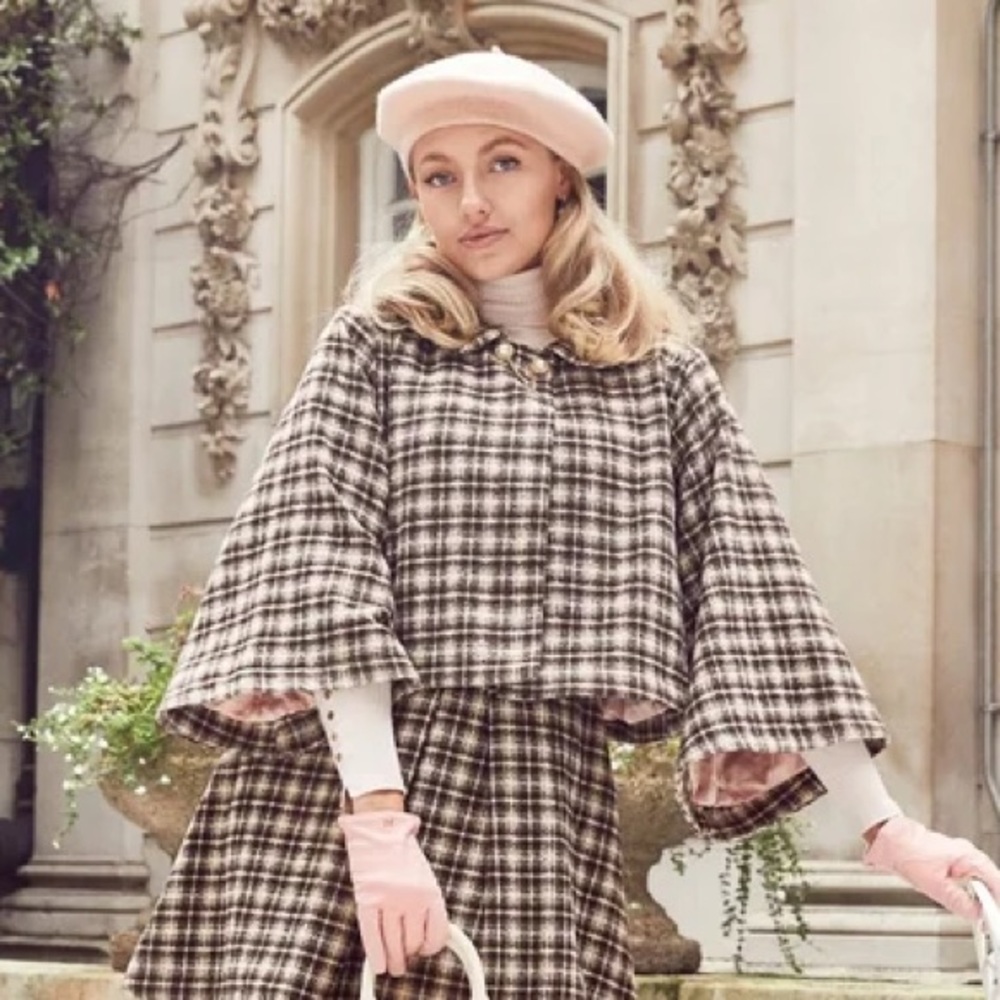 Flossy by Freddy: Cornelia Cape